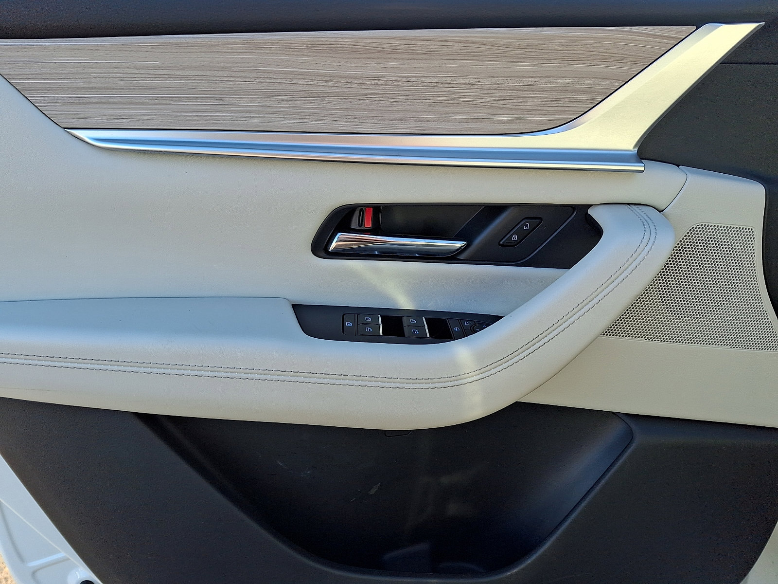 Certified 2024 MAZDA CX-90 Plug-In Hybrid w/ Premium Plus image 14