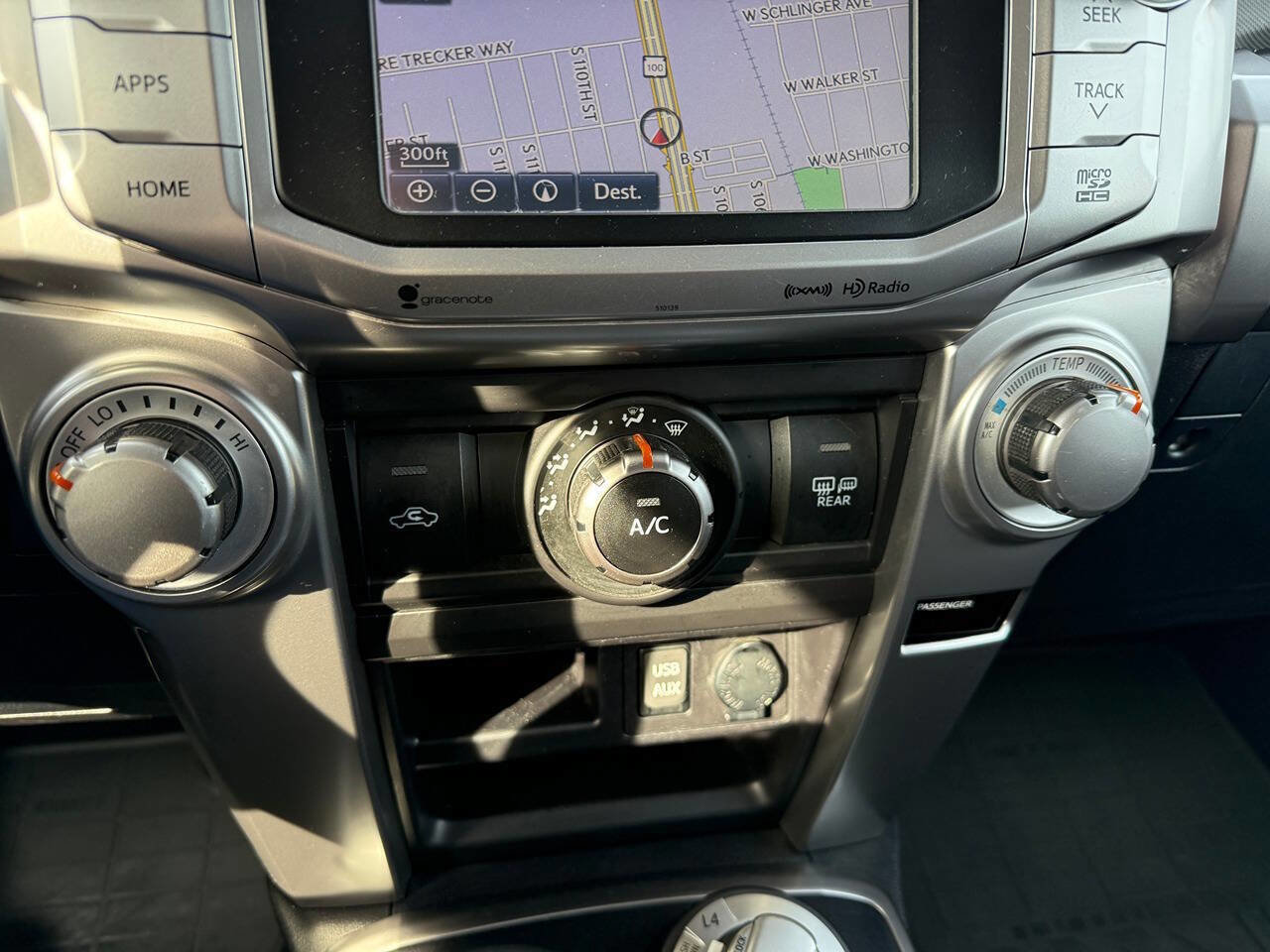 Used 2016 Toyota 4Runner SR5 image 78