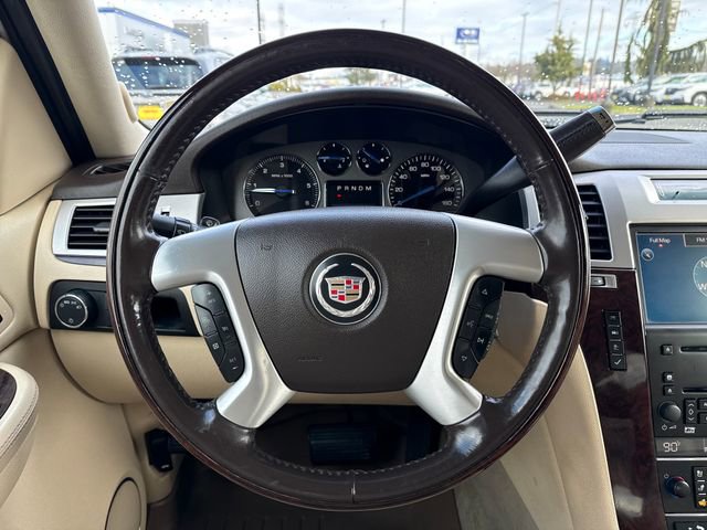 Used 2008 Cadillac Escalade EXT image 18