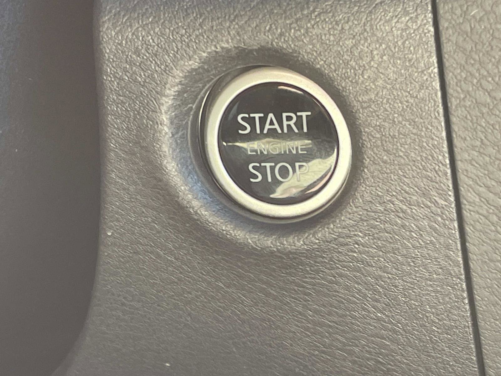 Used 2024 Nissan Frontier SV w/ SV Convenience Package image 20