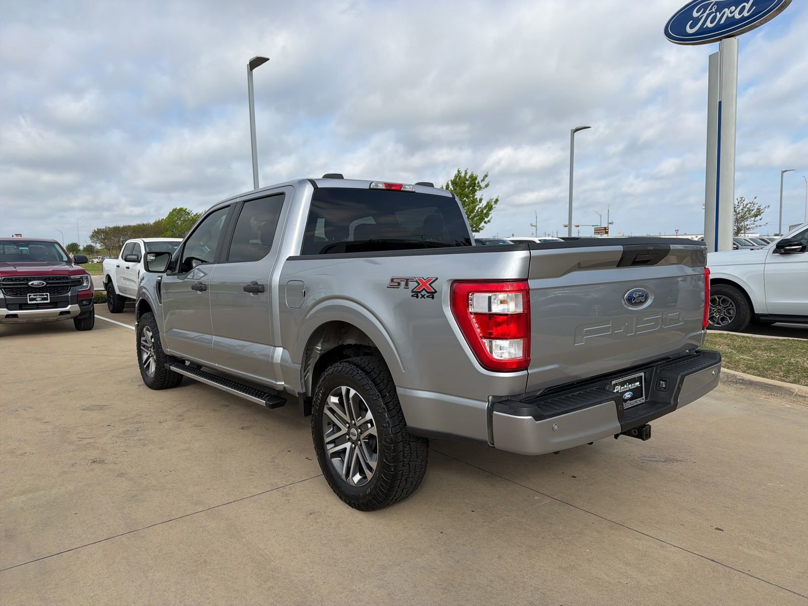 Used 2022 Ford F150 XL w/ STX Appearance Package image 3