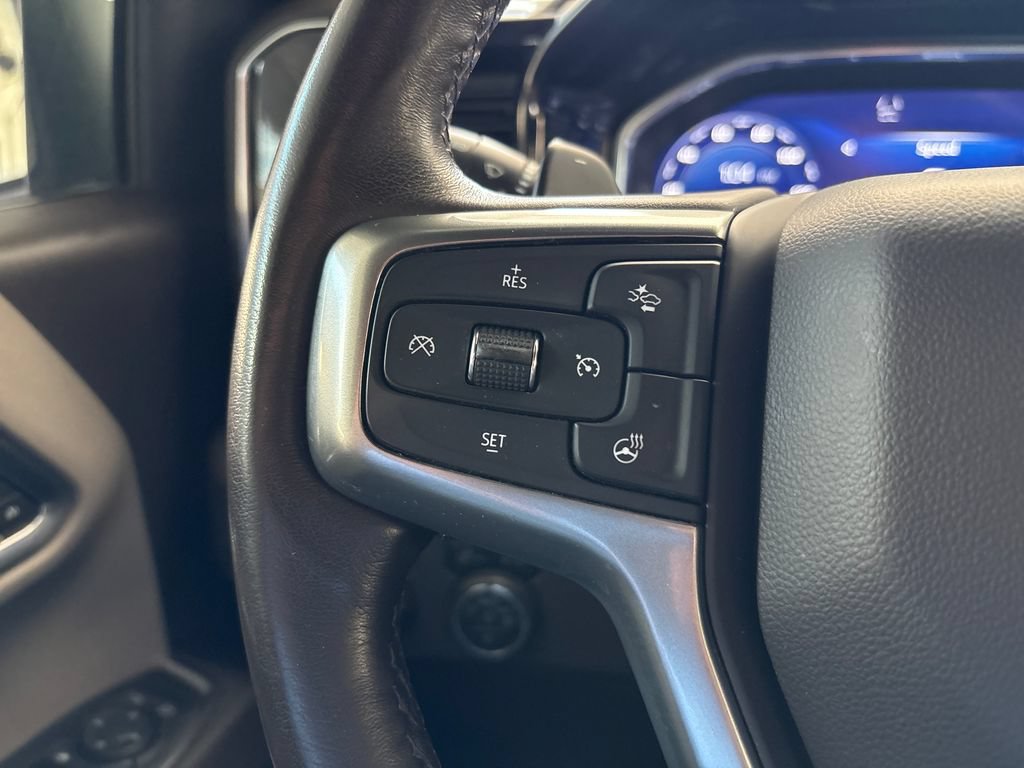 Used 2022 Chevrolet Silverado 1500 LTZ w/ Technology Package AWD/4WD image 41