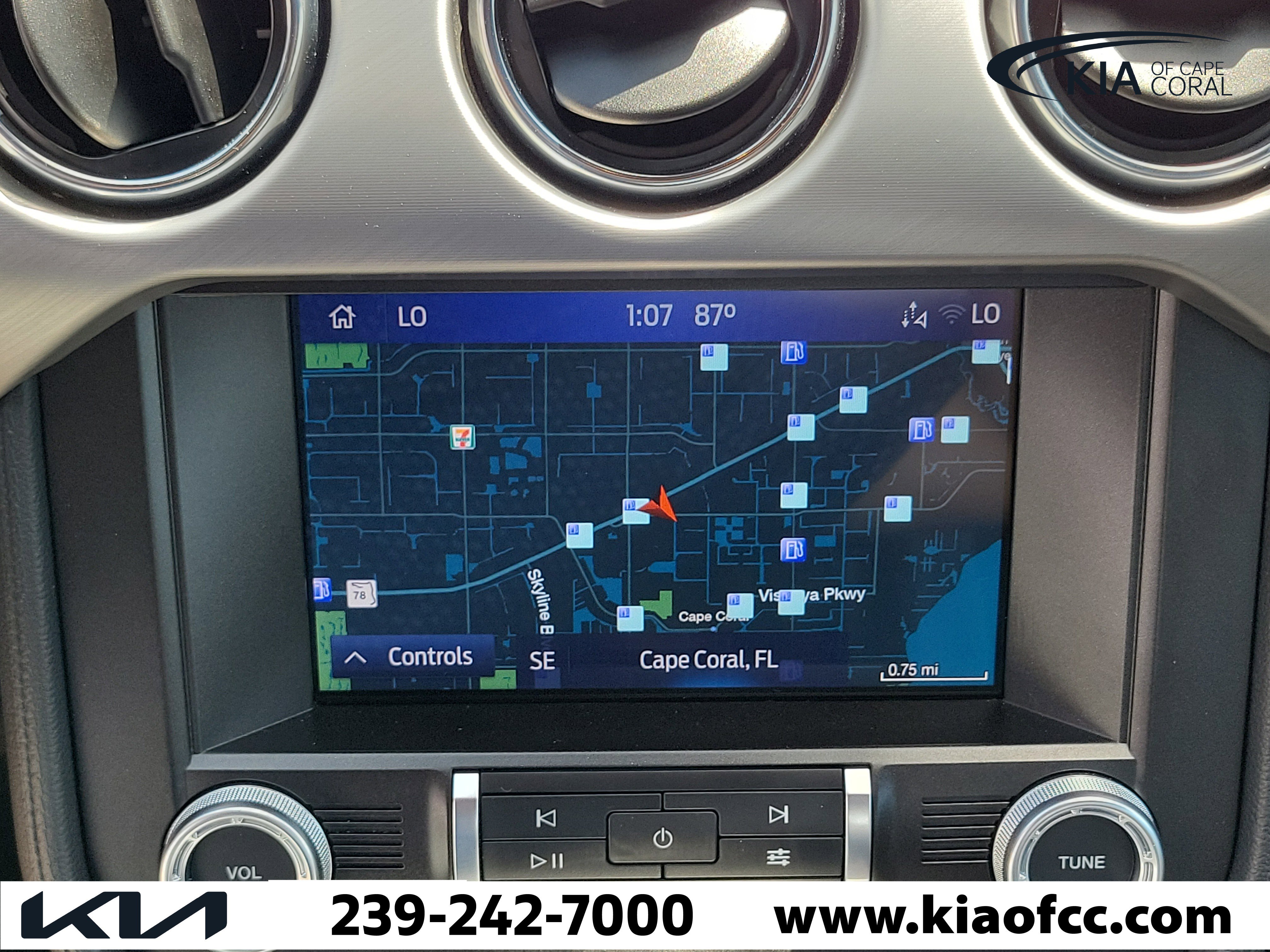 Used 2022 Ford Mustang GT Premium w/ Equipment Group 401A RWD image 24