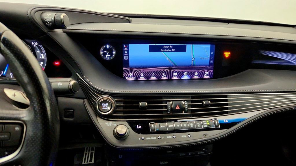 Used 2018 Lexus LS 500 F Sport w/ Accessory Package (Z2) RWD image 17