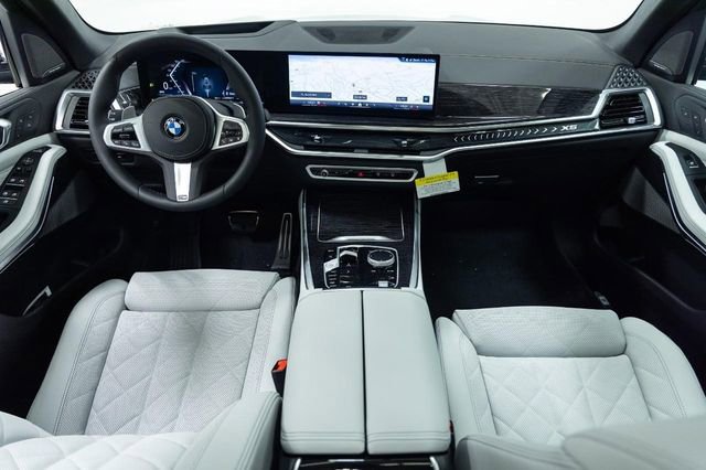 New 2026 BMW X5 xDrive40i w/ M Sport Package image 23