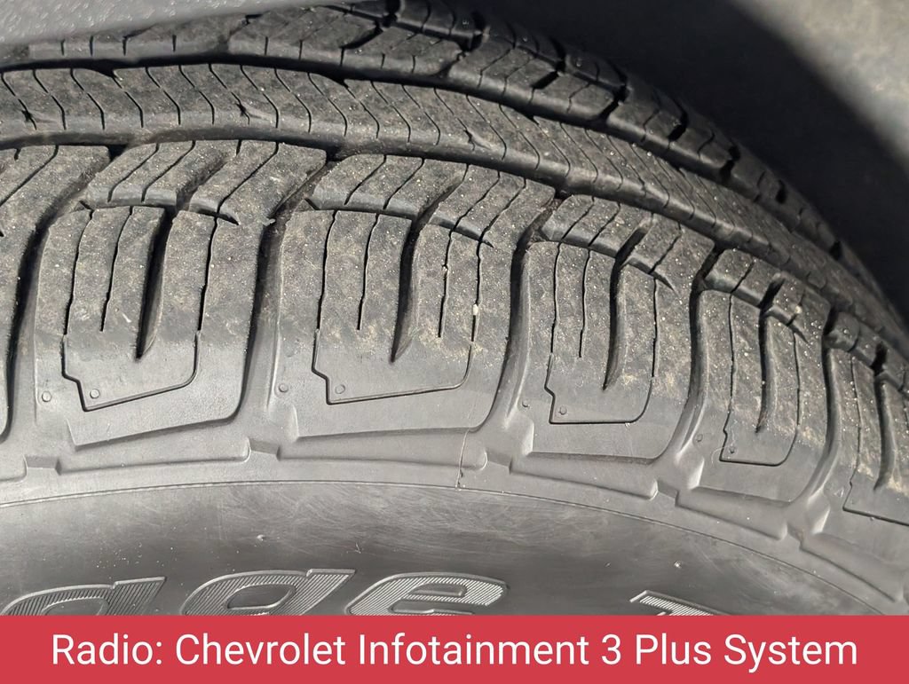 Certified 2020 Chevrolet Traverse LT FWD image 9
