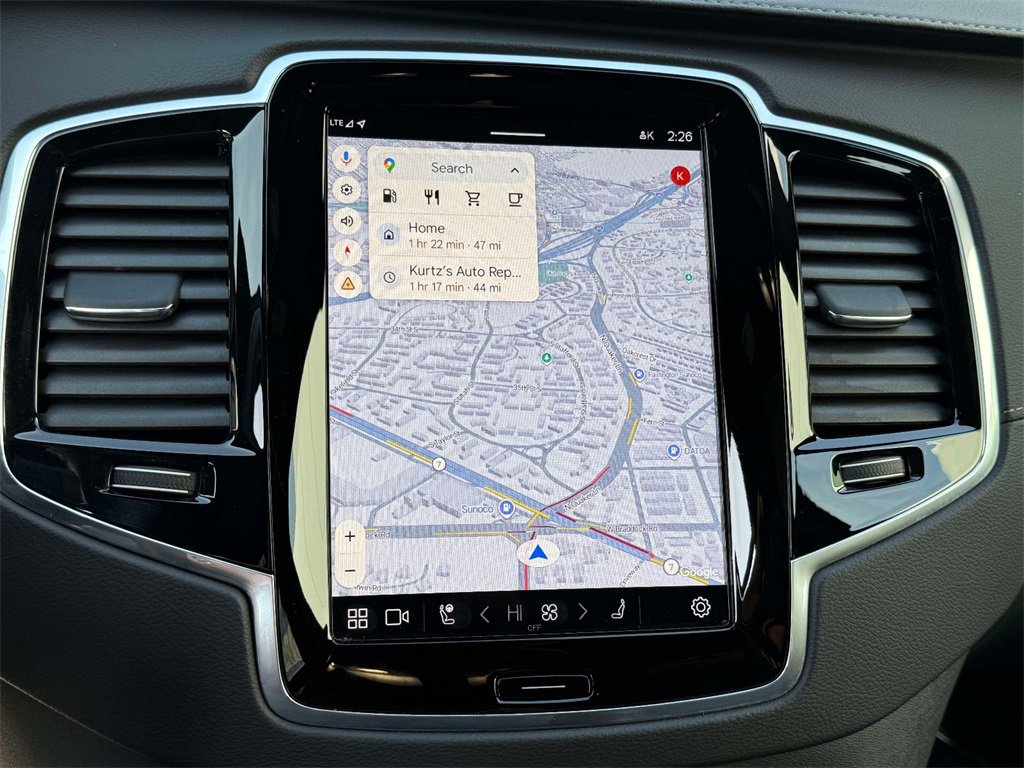 Used 2023 Volvo XC90 B6 Ultimate w/ Protection Package Premier image 6