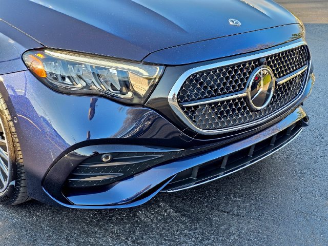 New 2026 Mercedes-Benz E 450 4MATIC Sedan image 3