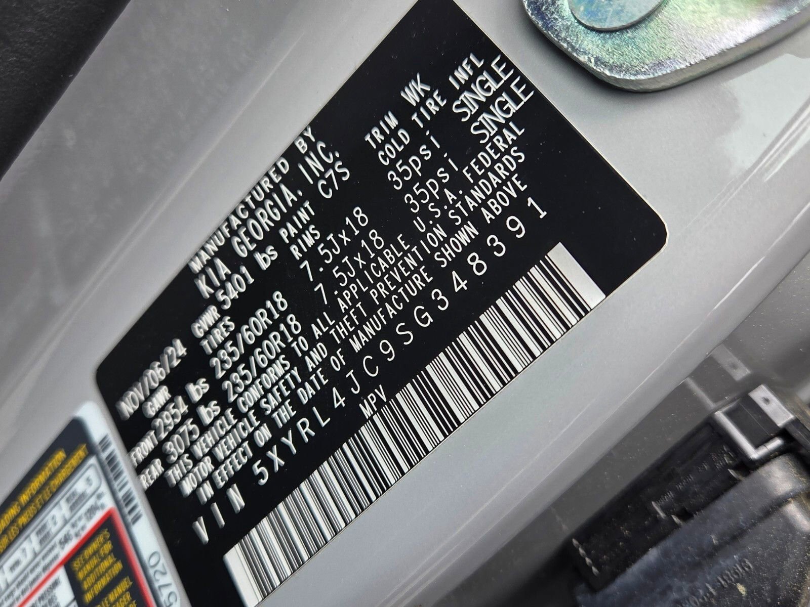 Used 2025 Kia Sorento S image 19