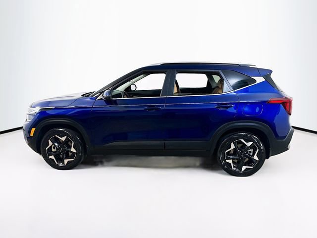 Used 2025 Kia Seltos EX w/ EX Sunroof Package image 4