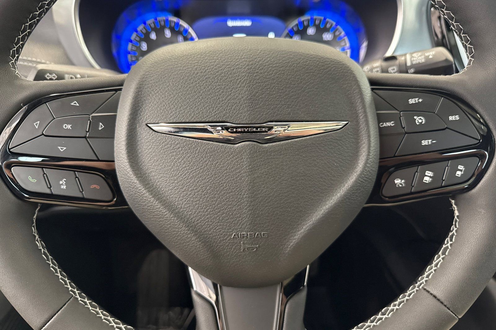 New 2026 Chrysler Pacifica Limited image 22