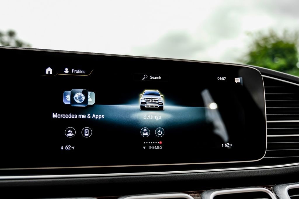 Used 2023 Mercedes-Benz GLS 580 4MATIC image 39