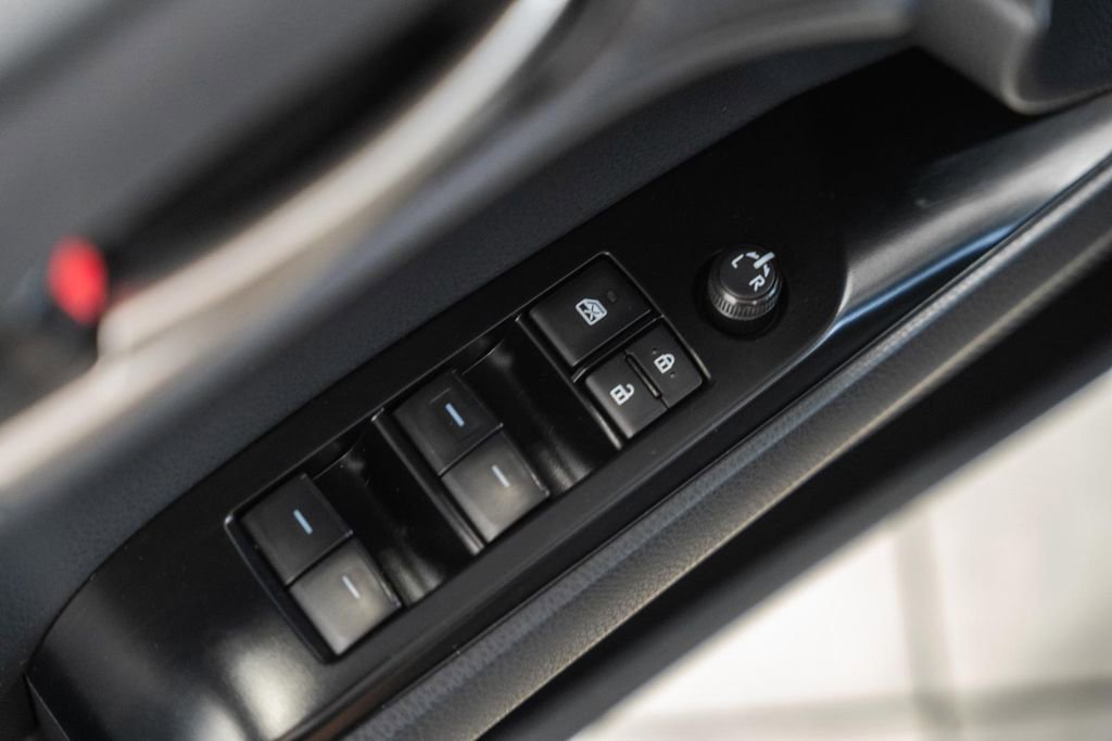 Used 2025 Toyota Camry LE image 36