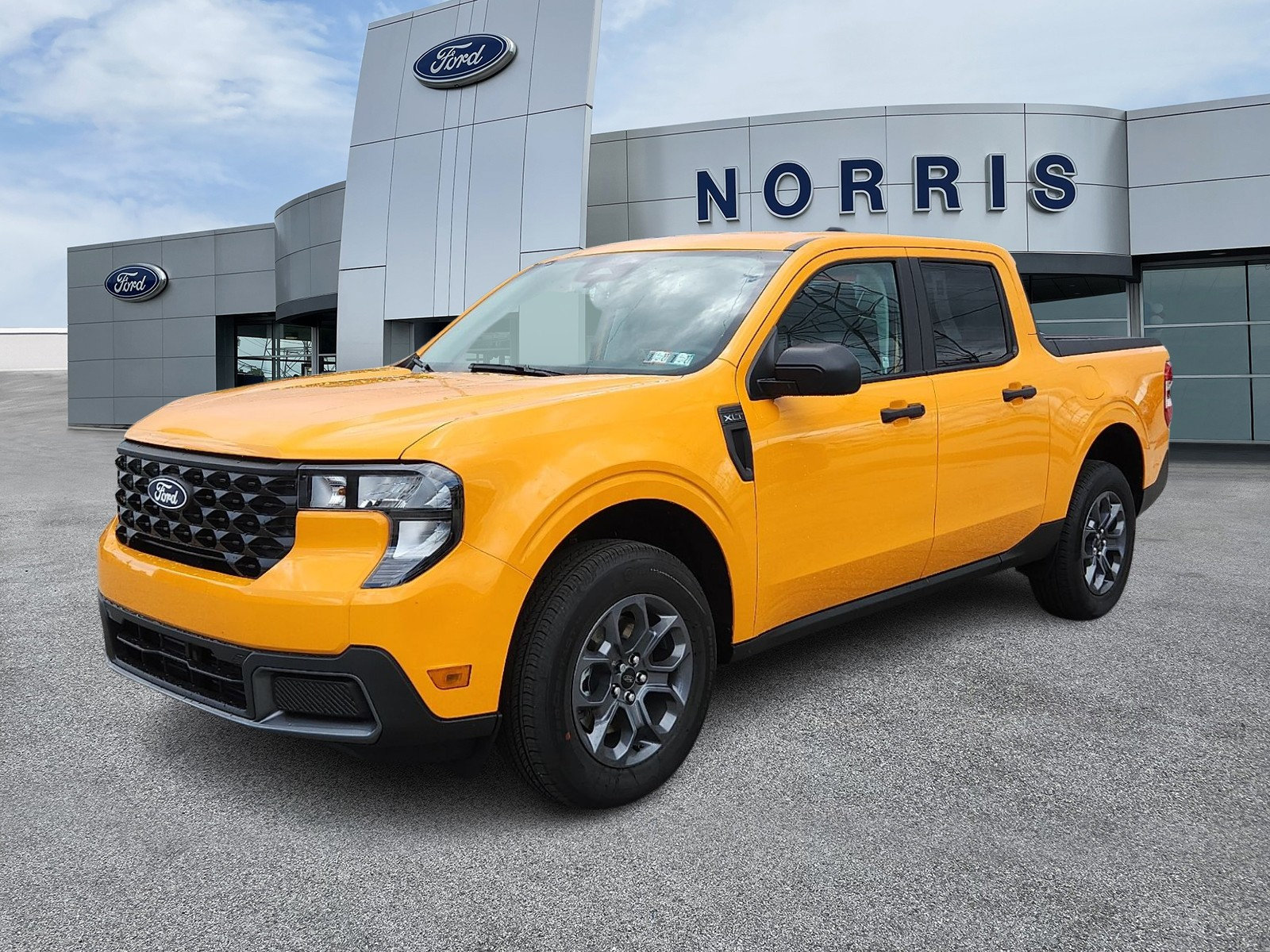 New 2026 Ford Maverick XLT AWD/4WD image 2
