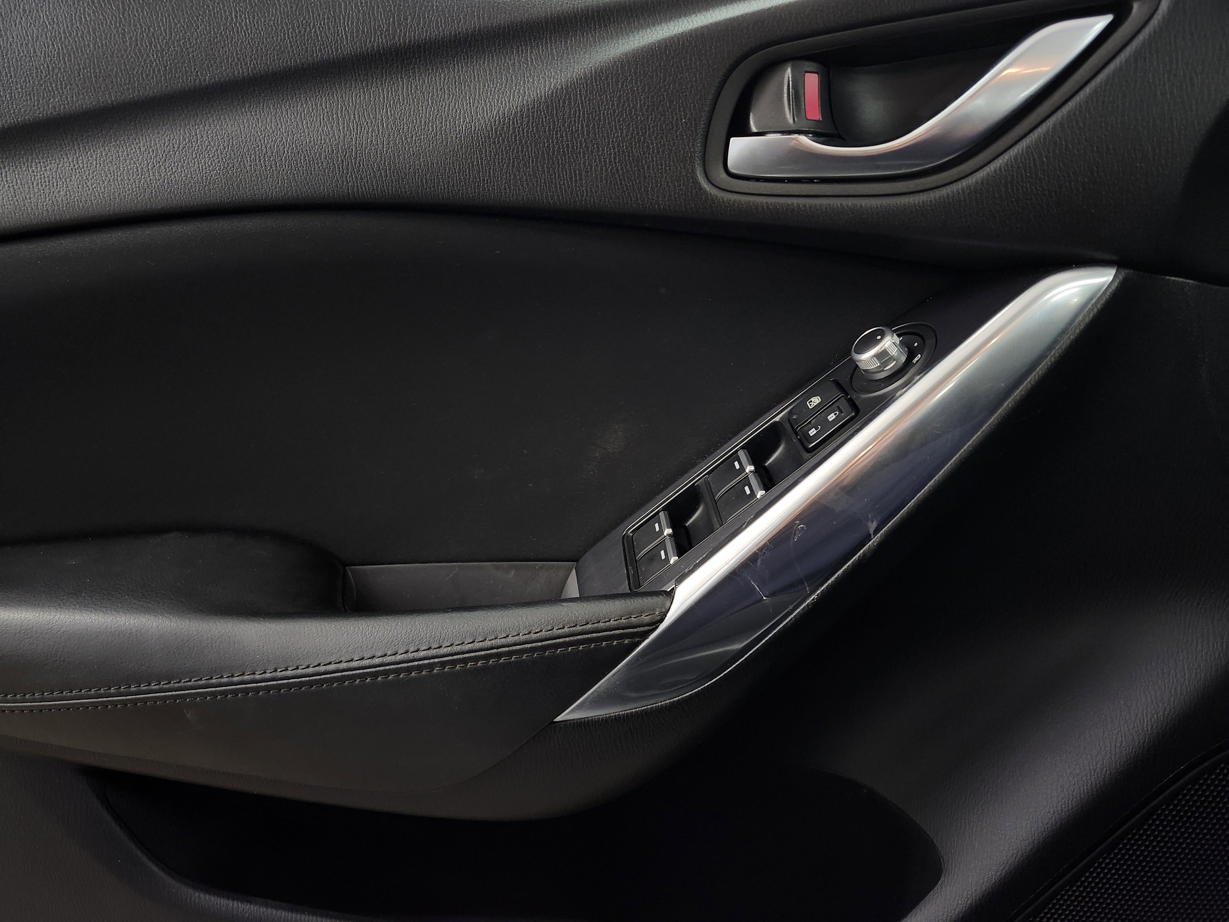 Used 2016 MAZDA MAZDA6 Touring image 16