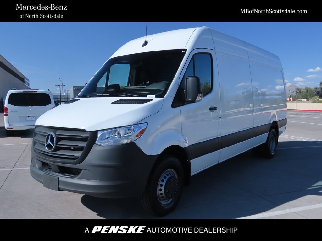 New 2025 Mercedes-Benz Sprinter 4500