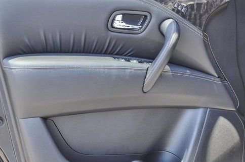 Used 2023 Nissan Armada Platinum w/ Captain's Chairs Package image 19