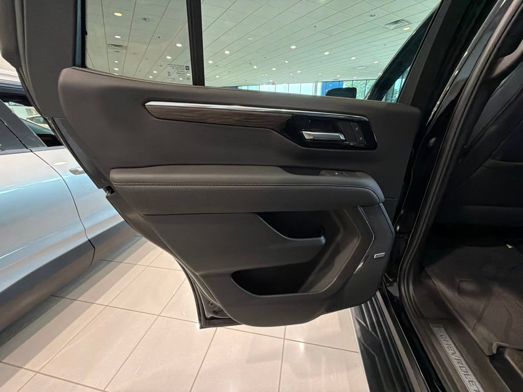 New 2026 Chevrolet Tahoe Premier AWD/4WD image 20