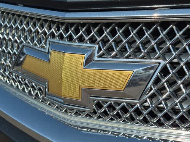 Used 2015 Chevrolet Impala LT w/ Convenience Package FWD image 12