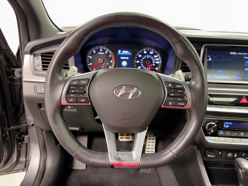 Used 2018 Hyundai Sonata Limited FWD image 10