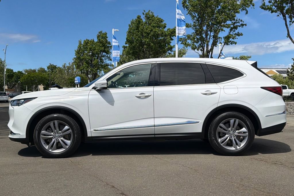 Used 2023 Acura MDX SH-AWD image 7