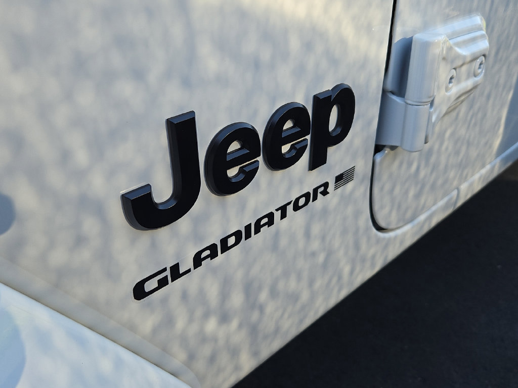 New 2026 Jeep Gladiator Sport AWD/4WD image 6