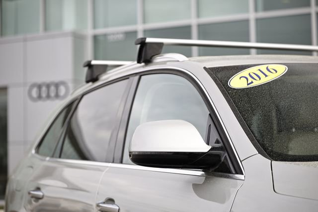 Used 2016 Audi Q5 2.0T Premium Plus w/ Technology Package image 3