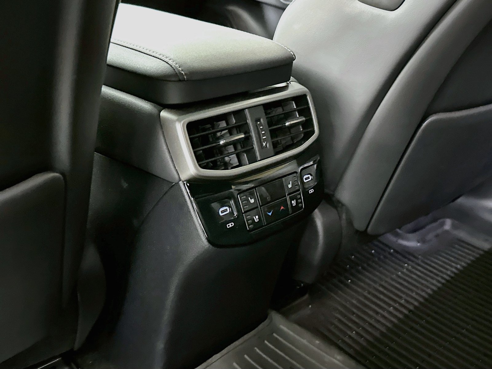 Used 2025 Lexus RX 450h AWD w/ Convenience Package image 27