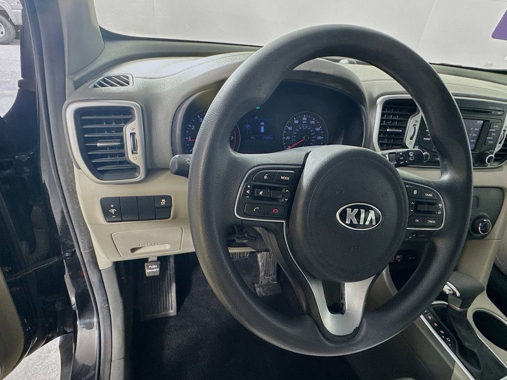 Used 2017 Kia Sportage LX w/ Option Group 012 FWD image 11
