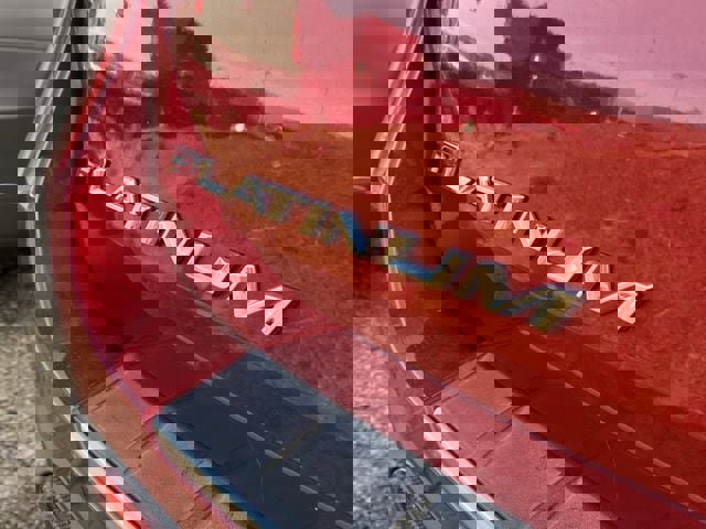 Used 2020 Ford Explorer Platinum w/ Premium Technology Package AWD/4WD image 7