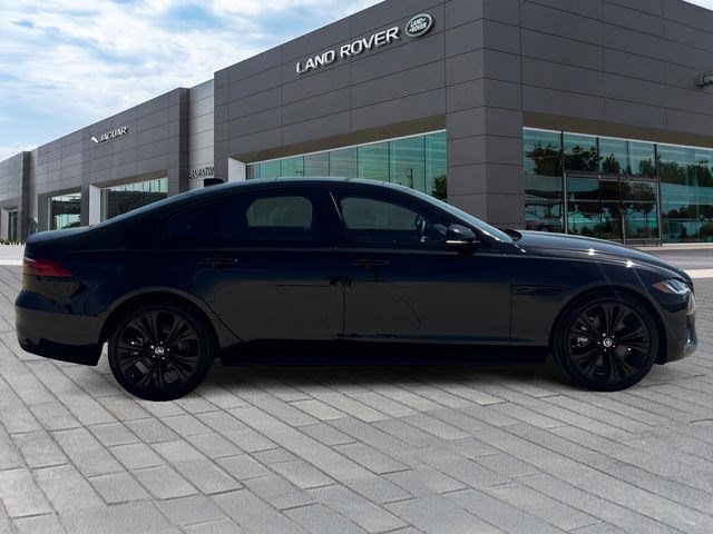 New 2024 Jaguar XF R-Dynamic SE AWD/4WD image 6