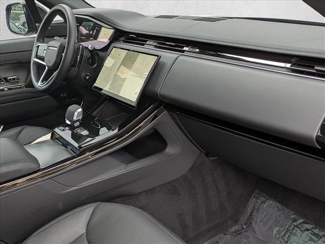 Certified 2025 Land Rover Range Rover Sport SE image 23