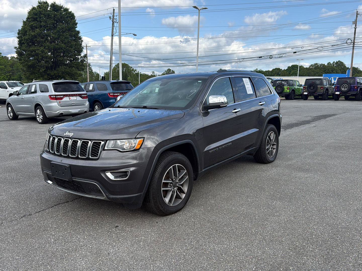 Used 2020 Jeep Grand Cherokee Limited AWD/4WD image 3