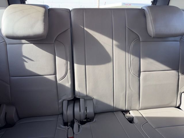 Used 2020 GMC Yukon Denali w/ Open Road Package AWD/4WD image 9