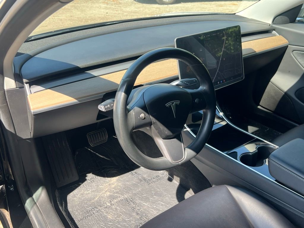 Used 2018 Tesla Model 3 Mid Range RWD image 11
