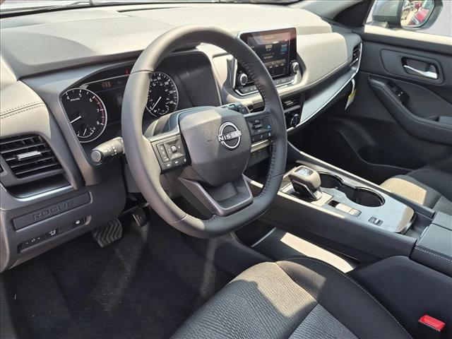 New 2027 Nissan Rogue SV FWD image 3