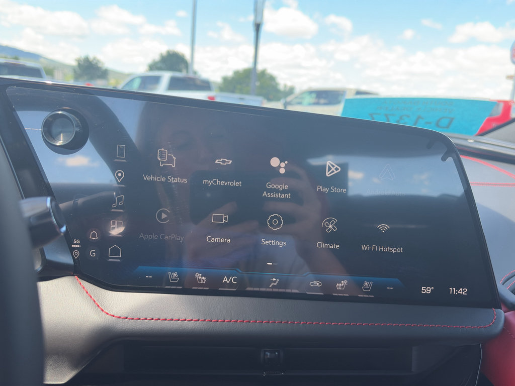 New 2026 Chevrolet Corvette E-Ray w/ Stealth Interior Trim Package AWD/4WD image 39