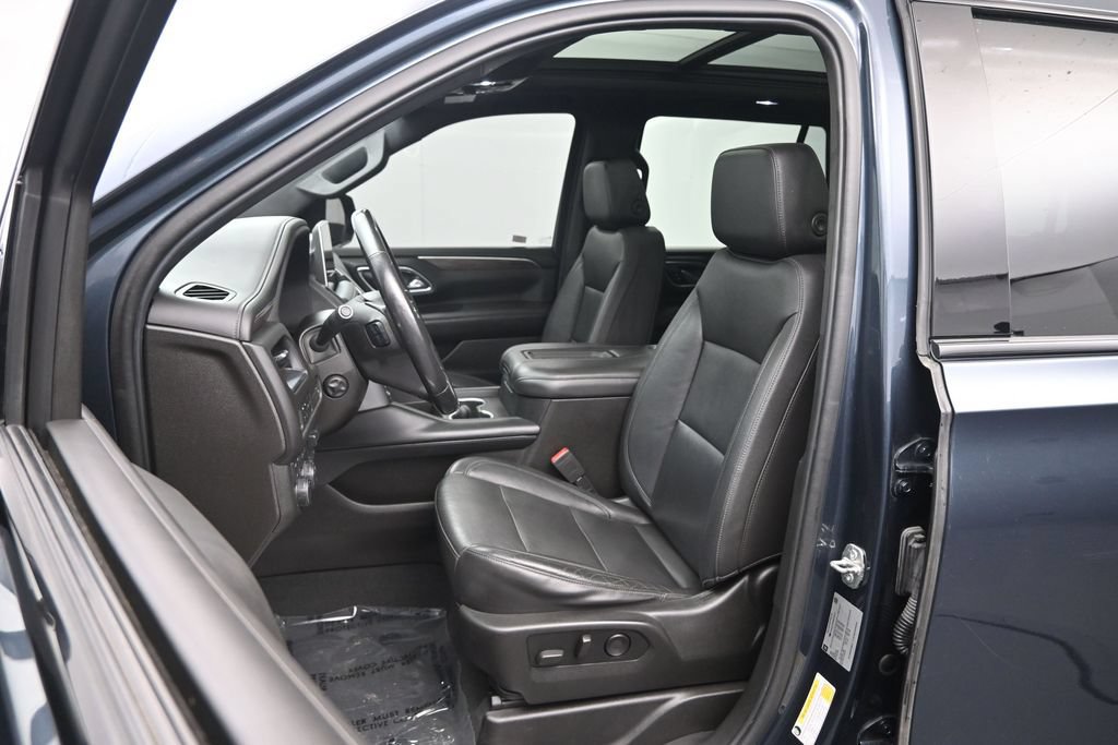 Used 2021 Chevrolet Tahoe Z71 w/ Z71 Signature Package AWD/4WD image 21