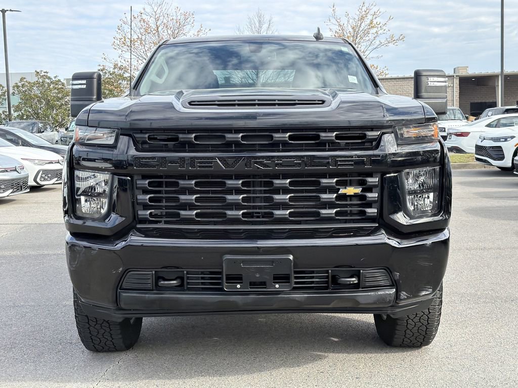 Used 2022 Chevrolet Silverado 2500 Custom w/ Custom Value Package image 8