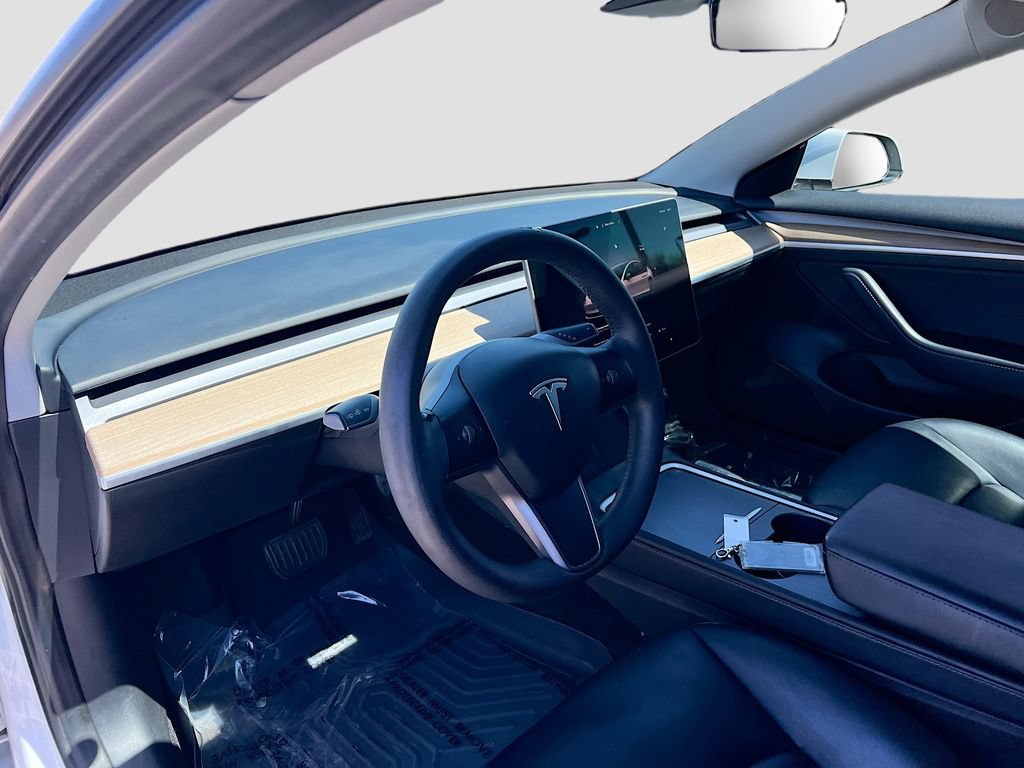 Used 2022 Tesla Model 3 RWD image 9