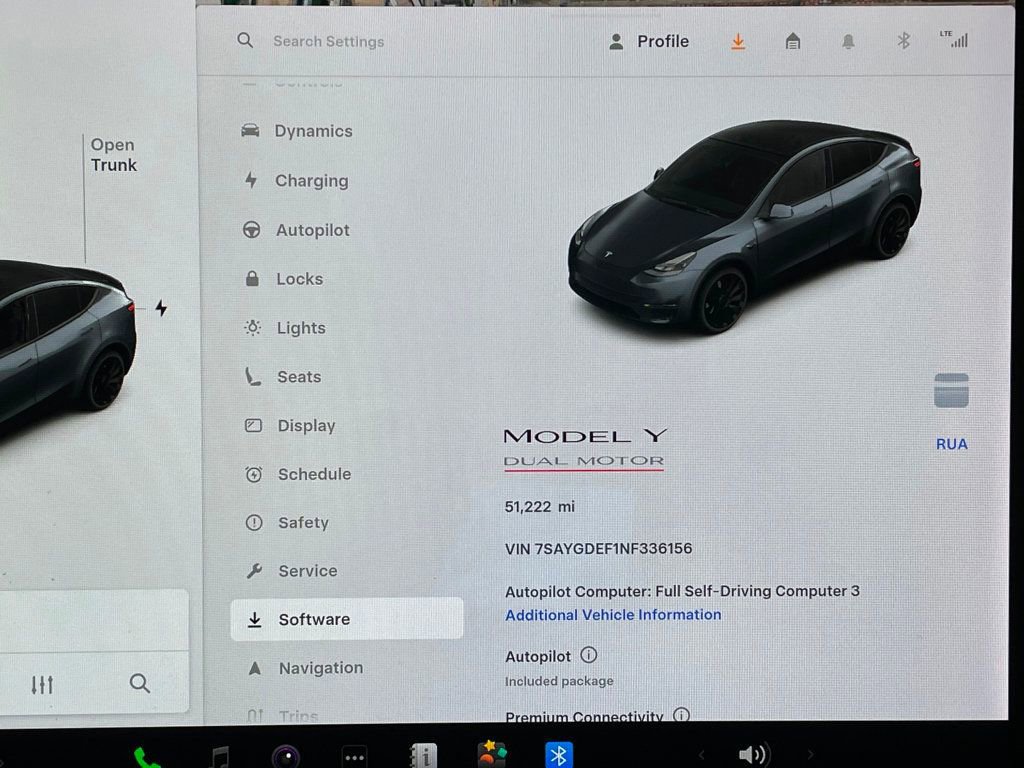 Used 2022 Tesla Model Y Performance image 34