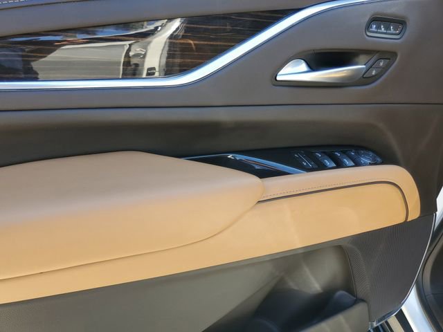 Used 2022 Cadillac Escalade ESV Premium Luxury AWD/4WD image 20