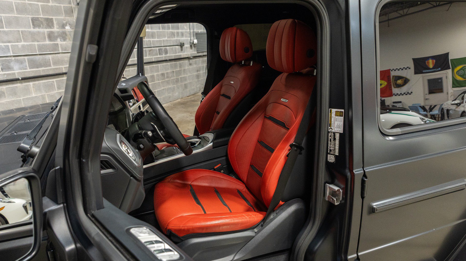 Used 2023 Mercedes-Benz G 63 AMG 4MATIC image 35