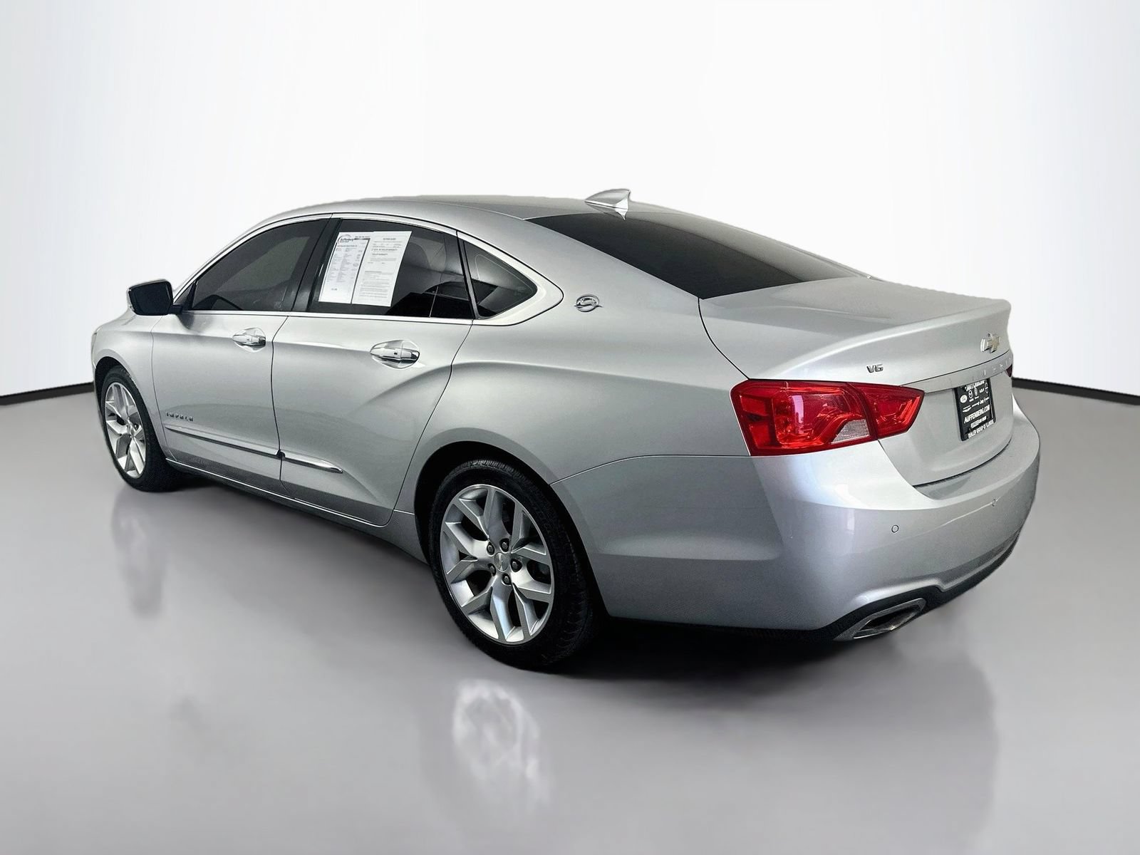 Used 2018 Chevrolet Impala Premier FWD image 5