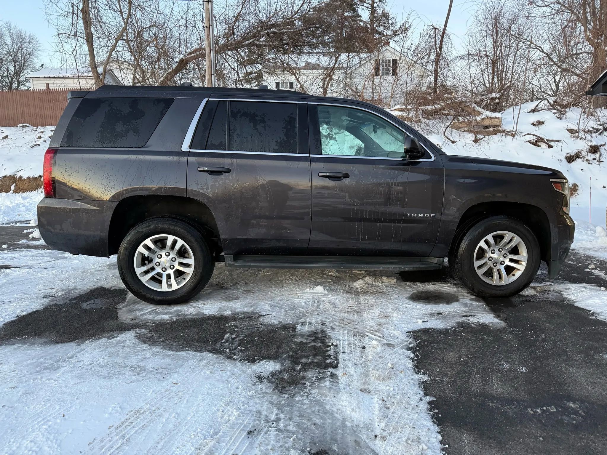 Used 2016 Chevrolet Tahoe LT w/ Luxury Package image 8