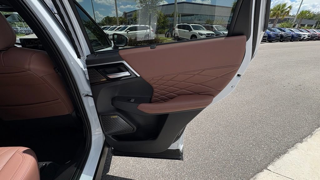 Used 2025 Mitsubishi Outlander SEL FWD image 19