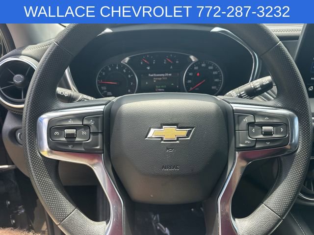 Certified 2025 Chevrolet Blazer LT FWD image 18