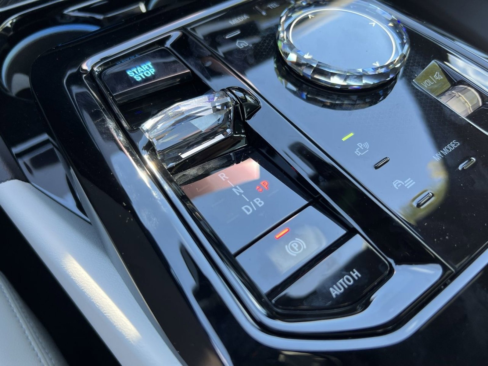 New 2025 BMW i5 M60 w/ Executive Package image 19