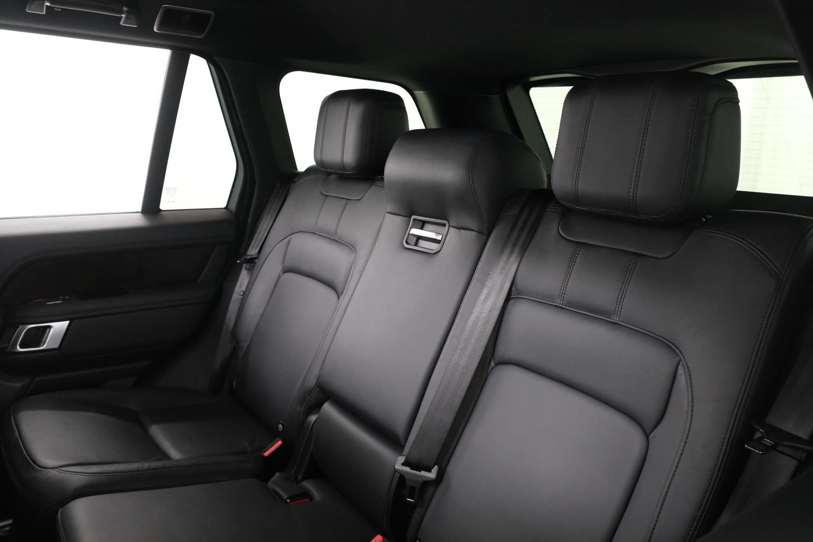 Used 2021 Land Rover Range Rover AWD/4WD image 33