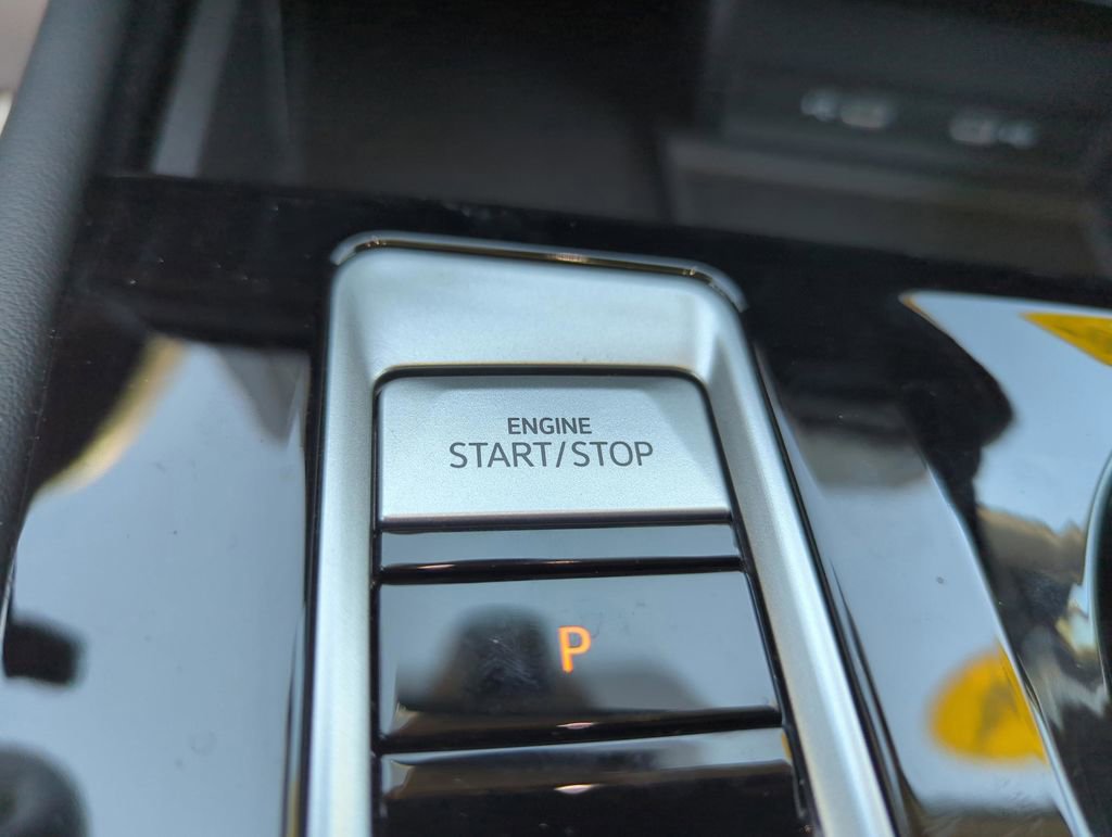 Used 2024 Volkswagen Atlas SEL Premium R-Line image 45